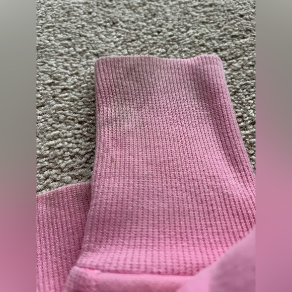 Lululemon Scuba Hoodie - Picture 5 of 7